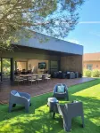 Hôtel & Events le Patio Occitan Toulouse Ouest - Cugnaux - parking