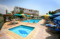 Petsas Apartments - piscina