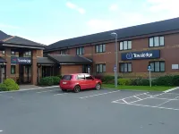 Travelodge Waterford - parking