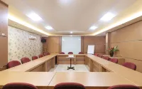 Hotel Sukajadi by Holie - Wifi