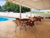 Arecibo Inn - Pool