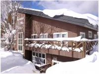 Hakkoda Sanso Hotels near Sakayu Onsen