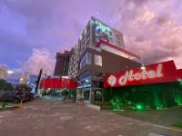 Grand Park Hotel - Parkplatz