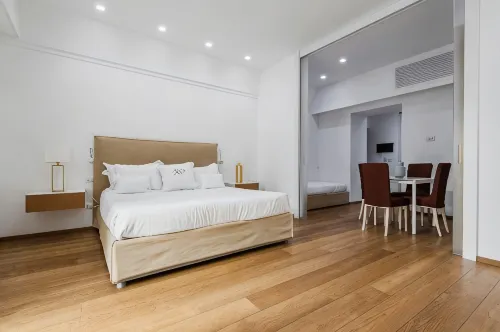 RG7 Apartments - Apartments