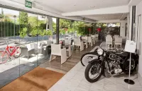 Hotel Sitges - balcony