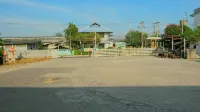 Charinsup Hotel - 2-نجوم