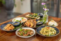 Vayang Retreat and Camping Hoa Binh - breakfast