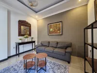 High Livin Villa Setrasari - 3-Star