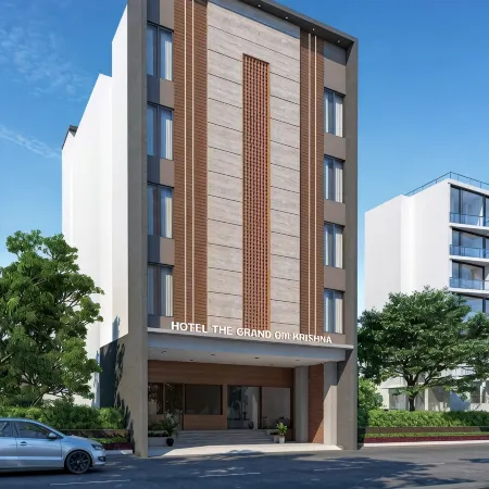 Hotel The Grand Om Krishna