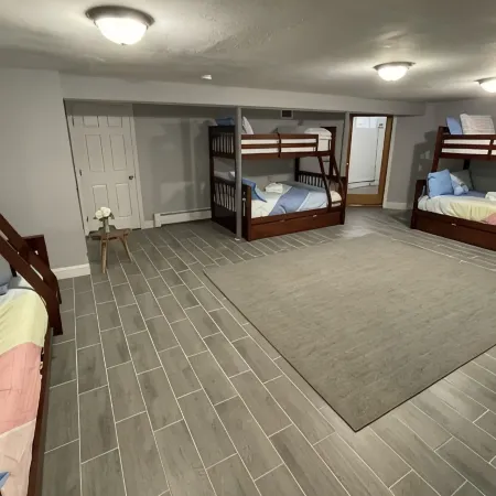 6 Bedroom Elegant and Comfy Upstate Oasis SANITIZED