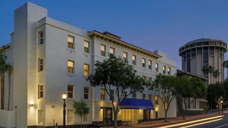 Motel 6 San Diego, CA - Downtown
