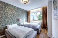 Luxury apartment, 140sqm, top location, two parking spaces - Holiday Apartments