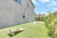 Charming 7-bedroom house Pickleball+Spa+Pool+BBall+13Beds