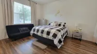 Pet-Friendly 2BR Condo Next to North Florida Hospital - balkon
