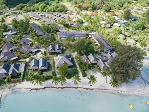 Moorea Sunset Beach