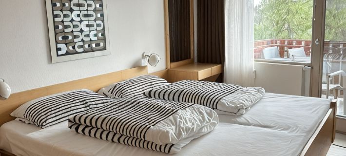 FeWo Hirschsprung - Cozy 2 room apartment in the vacation resort at Schluchsee (pool) Hotels in Schluchsee