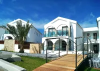 Latchi Escape Hotel & Suites - 2星級