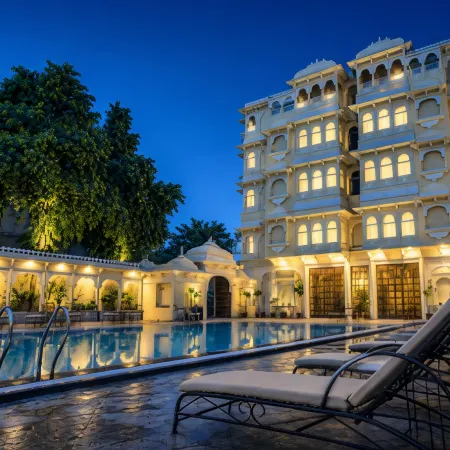The Amar Mahal Luxury Heritage Hotel Near Fateh Sagar Lake, Udaipur