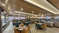 JK Clarks Exotica - Centrally Located with Stunning Valley View - Aamiainen