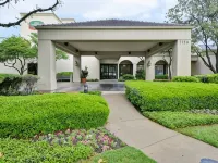 Courtyard Dallas Medical/Market Center Hotels near Uptown Dallas