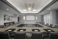 كورتيارد باي ماريوت أفينشورا مول - موقف سيارات