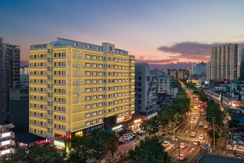 Chonpines Hotel Haikou Qilou Old Street and  South Road Liuhe Building Store - جاكوزي