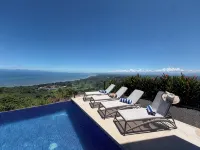 Luxury Villa w/ Ocean, Mountain Views, King Suites & Hot Tub - Sleeps 10 - Villaer