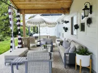 Luxury Retreat-Gourmet Kitchen, Playhouse, Hot Tub, & Steam Shower Hotels in Layton