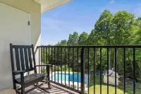 NEW Construction! Ski-In/Ski-Out Condo, fire place, Bunk room