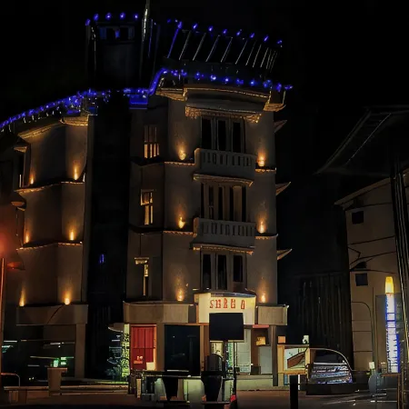 Srivar Hotels