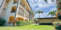 Las Brisas 5 - parking