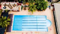 Shamrock Manor the Residence Benin City - parking