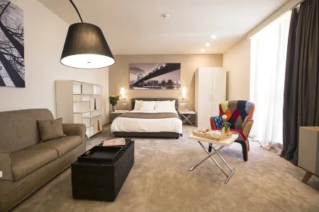 Opera Suite Hotel