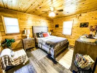 Cabin #3 • 1 Mile to DeGray Lake - Chalets