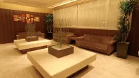 AB Hotel Kanazawa - parcheggio