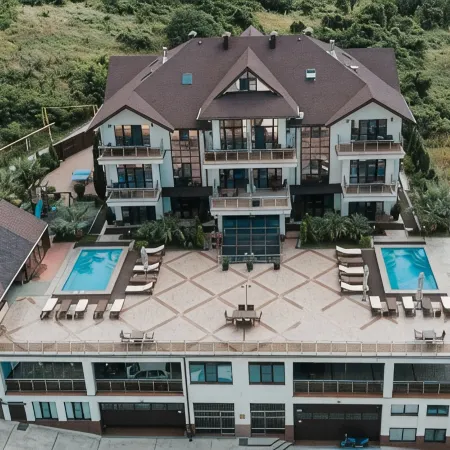 GG Hotel (ДжиДжи отель)