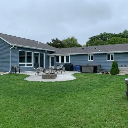 Across the street from Lambeau! Remodeled 5 bedroom house with big backyard!