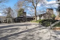 6Br/6.5 Mountain Luxury•Hot Tub•Game Room•Town/Mountain Views•Walk to Downtown
