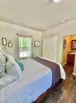 Lake House - 3-Star
