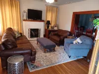 Historic, Cozy Home in the Heart of Town