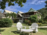Gingerbread Suites - 3-Star