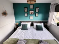 Stylish Home in Linlithgow | Near Edinburgh Airport | Free Parking | Free WiFi Hotel di Linlithgow