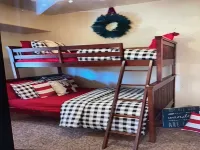 SPACIOUS High Country Lodge w/ Mnt Views! - balcony