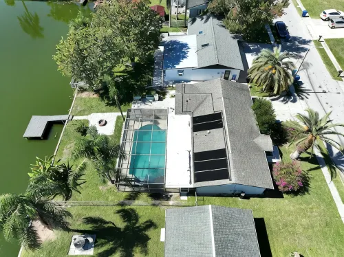 Lakefront Paradise, with Heated Private Pool.