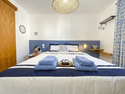 Casa da Baleia T1 Located on the Seafront Overlooking the Fishing Port - 民宿