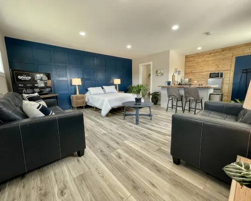 Lake Arbor Studio near Denver, Boulder + Golden Hotels in Arvada