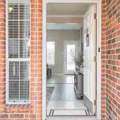 Charming! 3BR/2.5BA two-story home near Lackland AFB! Fully equipped kitchen Others