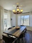 Charming Farmhouse in Oneonta, NY, 2 Mins away from Cooperstown All Star Village - WiFi