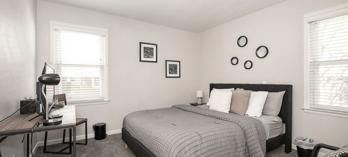 Cute 3Bdrm House | Laundry, Game Room, Backyard Các khách sạn ở Akron