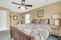 Secluded Mountain House on 12 acres w/ Pond! 20 min to downtown Chattanooga! - 4-Star